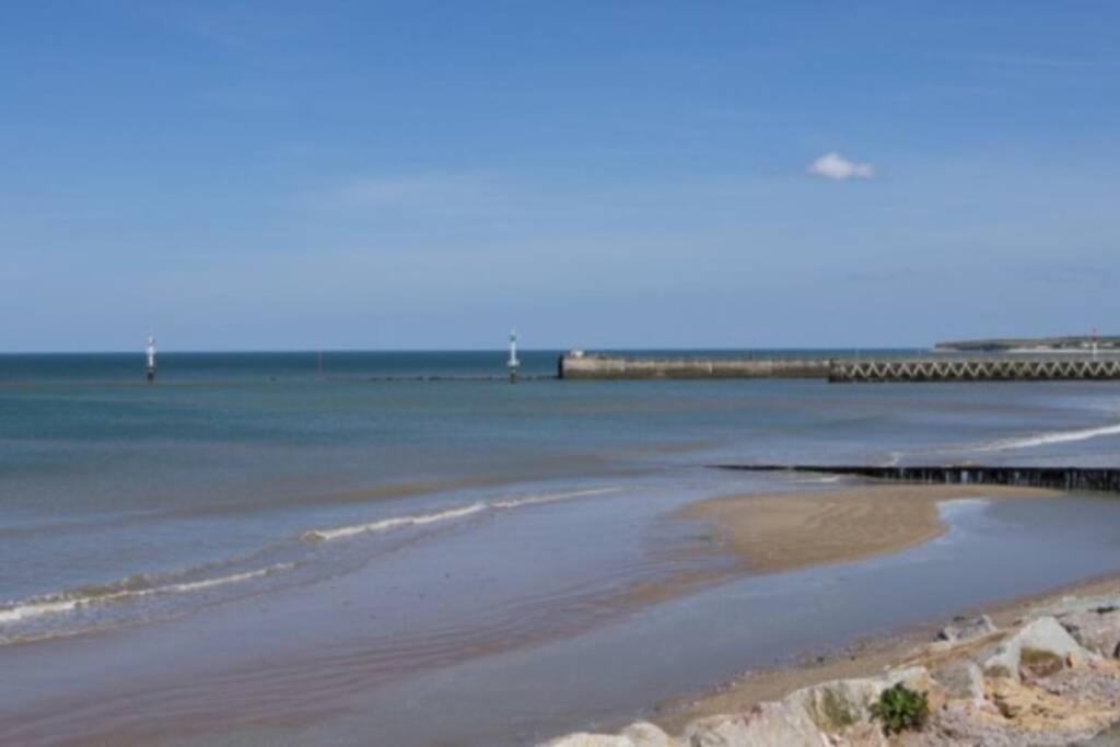 Appartement Front Mer Proche Omaha & Utah Beach - 3 Гранкам-Мези Екстериор снимка
